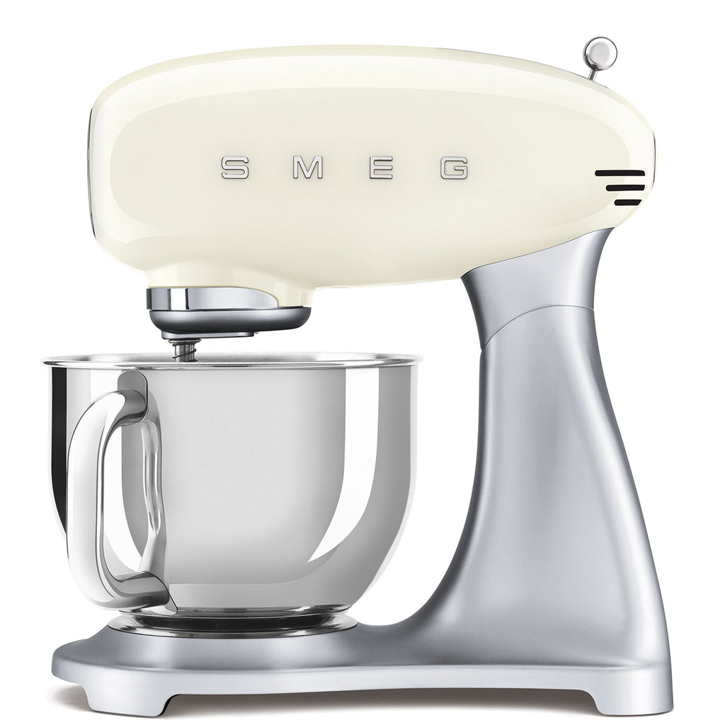 planetaria panna smeg SMF02CREU.jpg