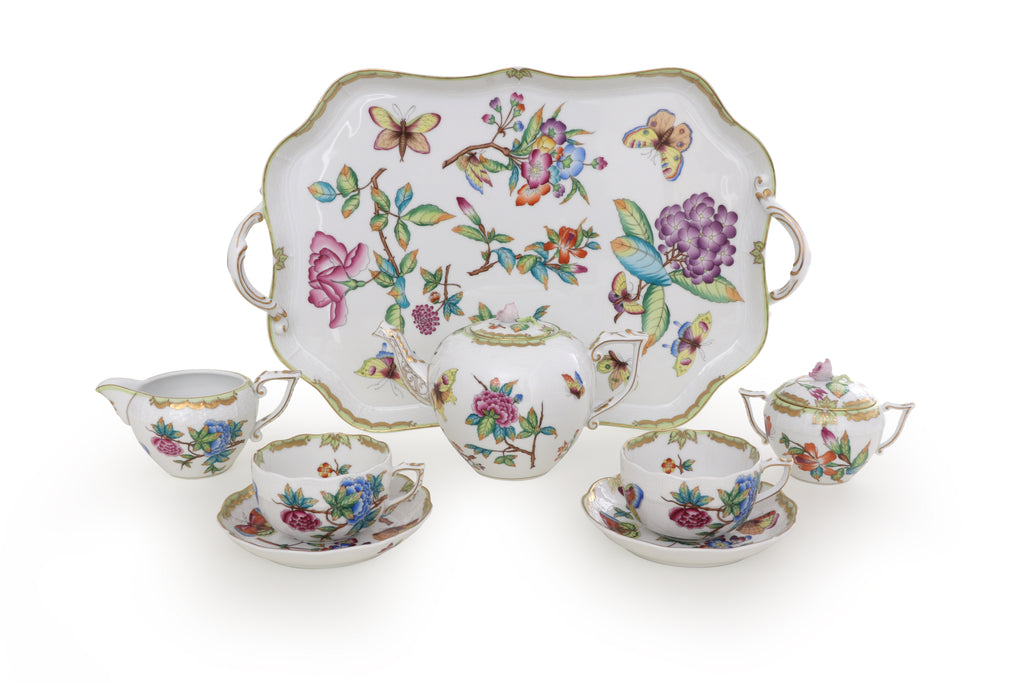 VICTORIA Osier tea set.JPG