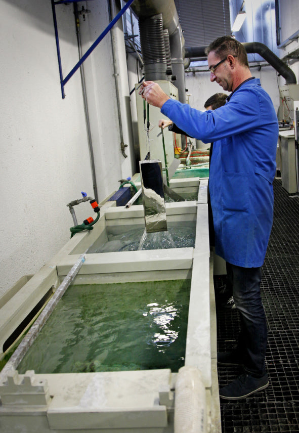 lavorazione vaso torsion Mesa.jpg