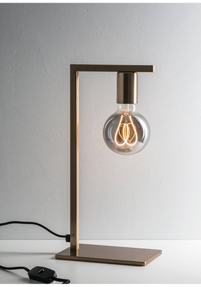 lampada da tavolo twin.jpg