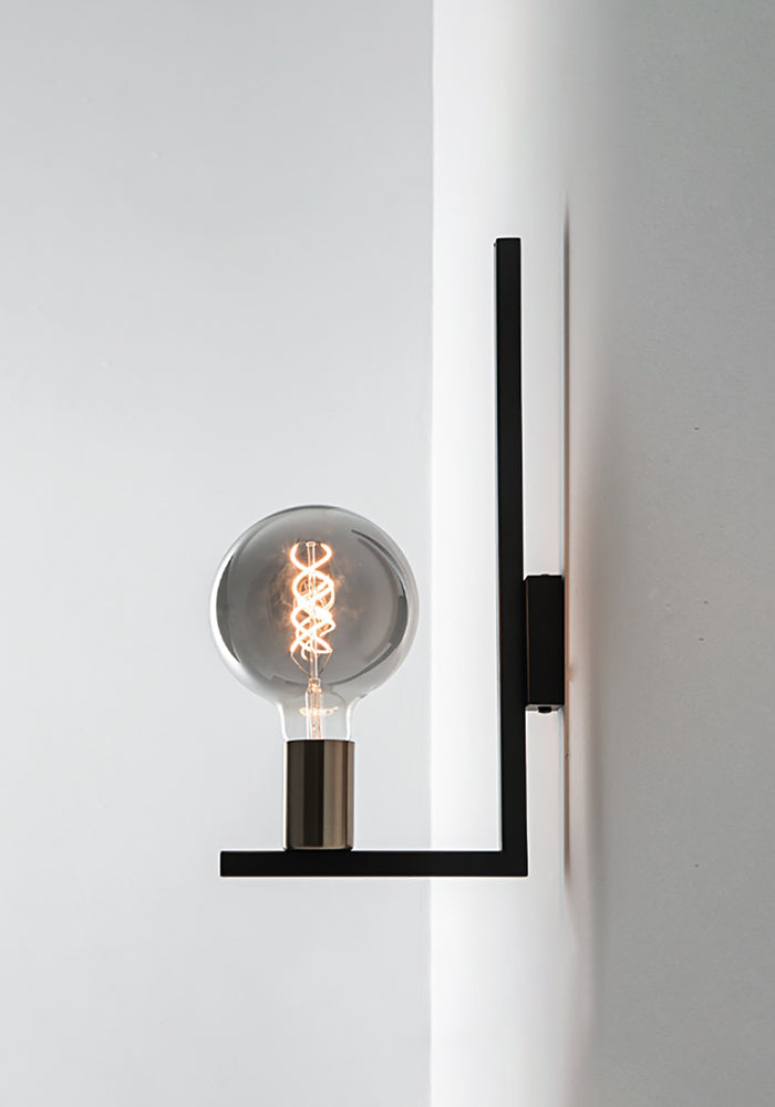 lampada twin da parete ambientata.jpg