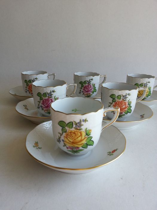 caffe pbr assortito herend.jpg
