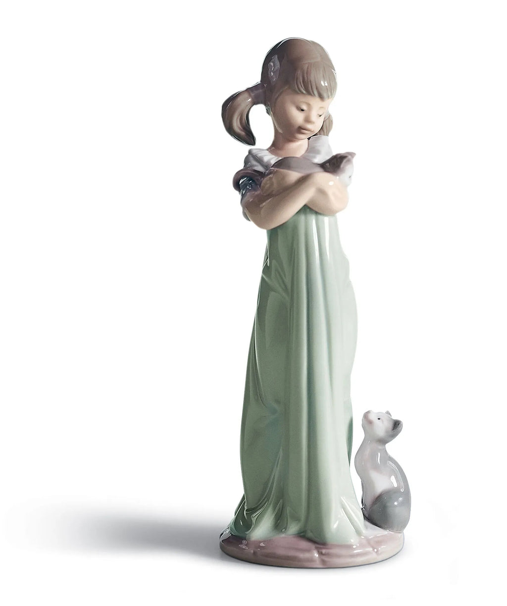 ragazza con gattini 1005743 Lladrò.jpg