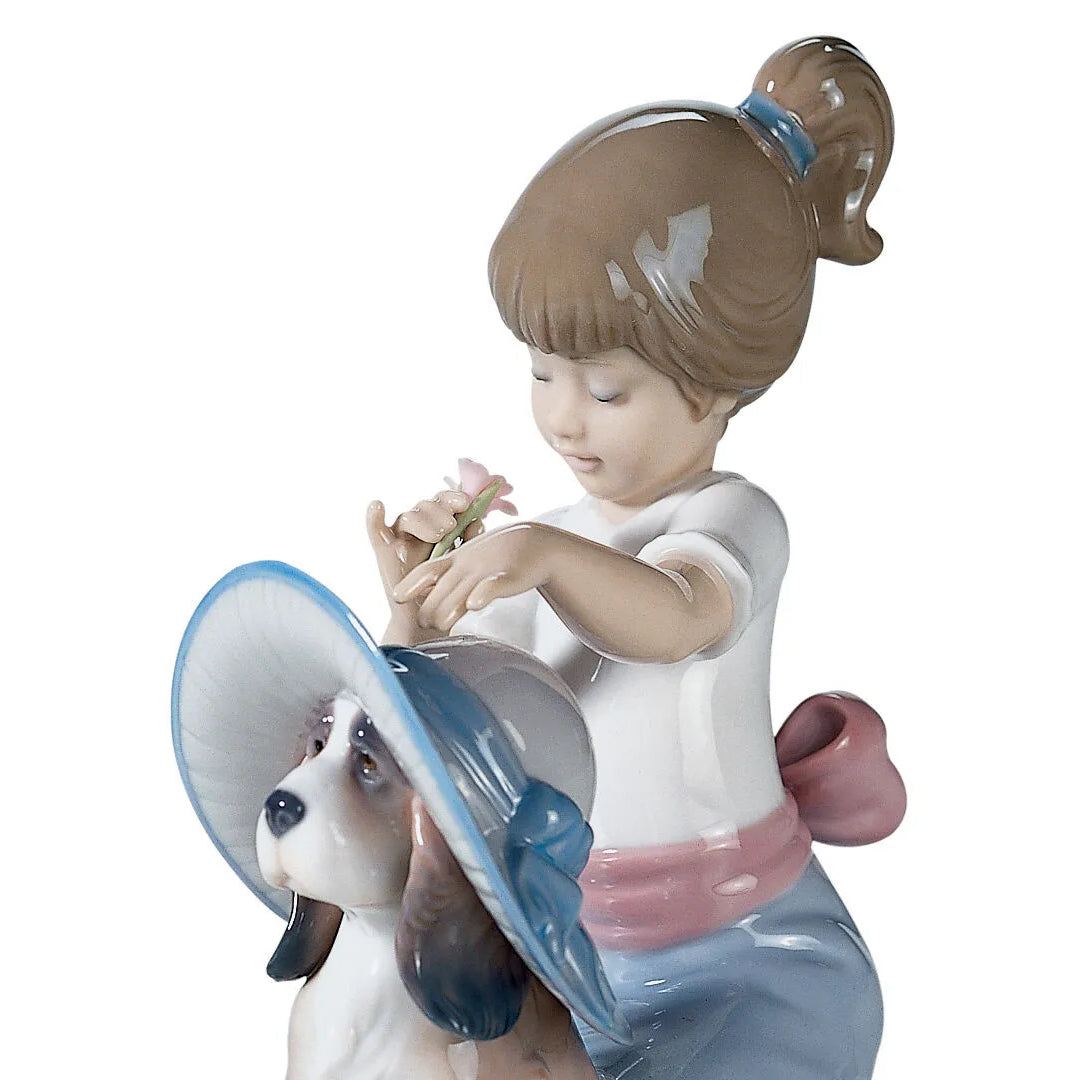 un tocco d'eleganza Lladro 1006862 primo piano.jpg