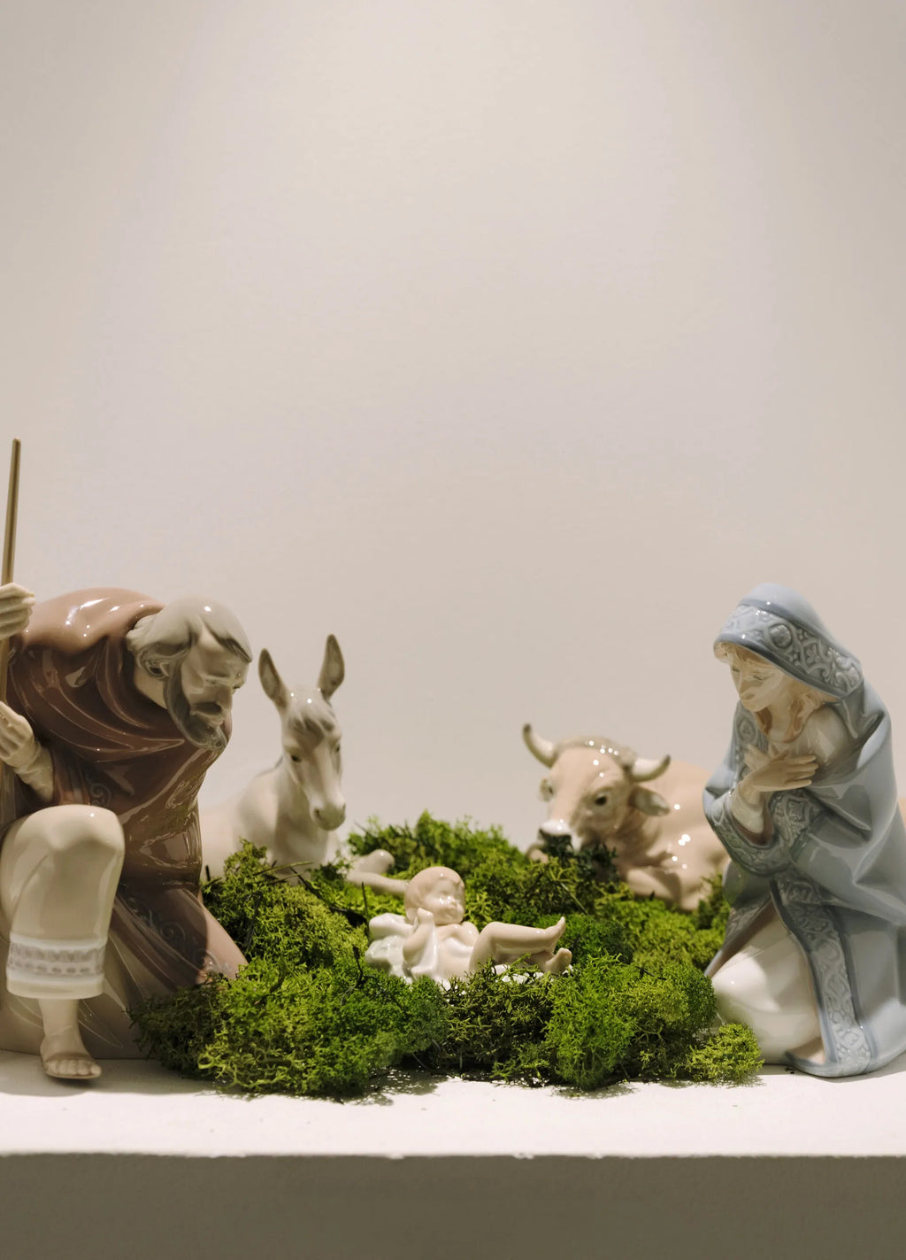 set bianco Natale Lladro 1007804 ambientato.jpg