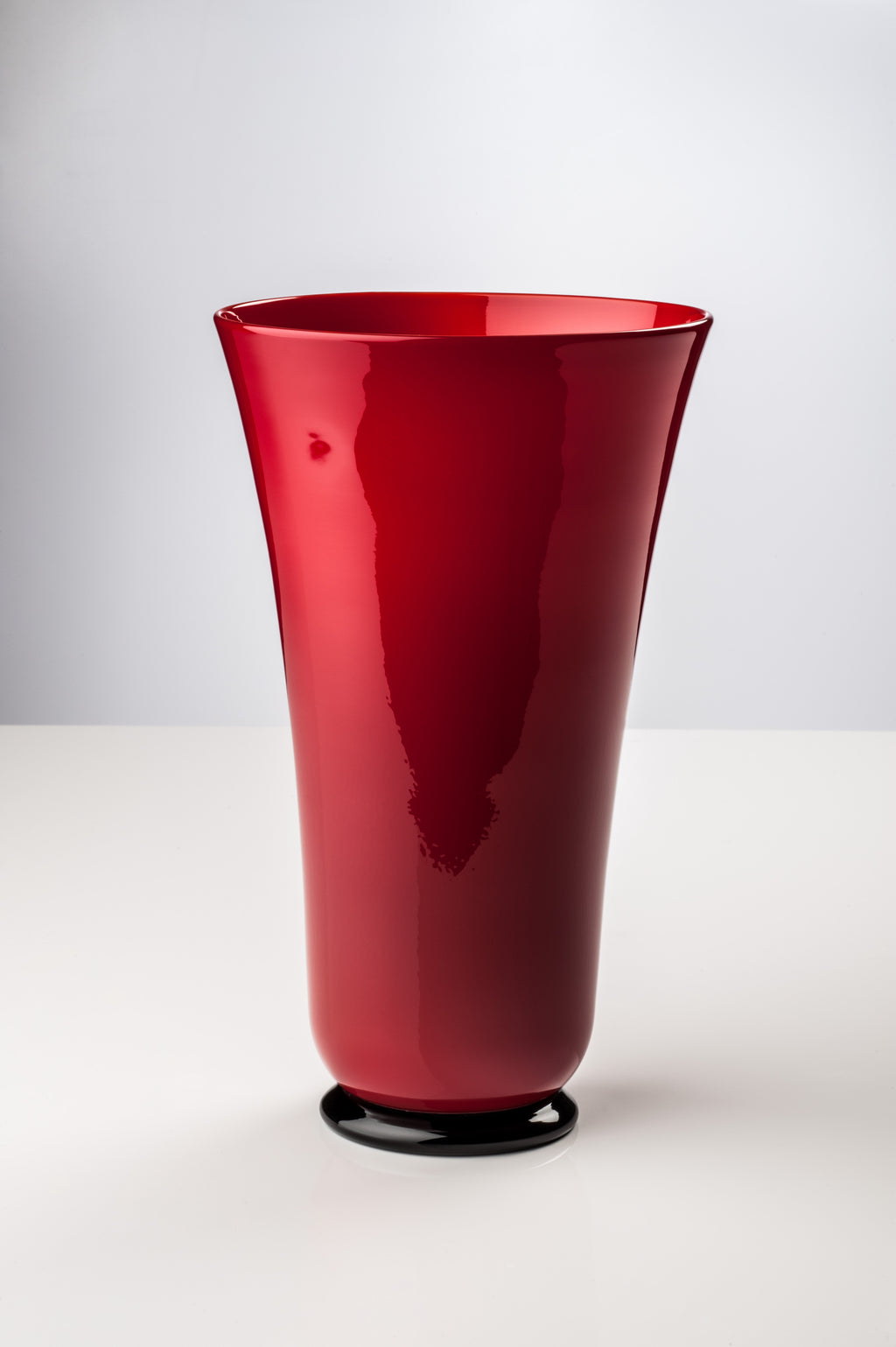 vaso anni trenta rosso vivo venini.jpg