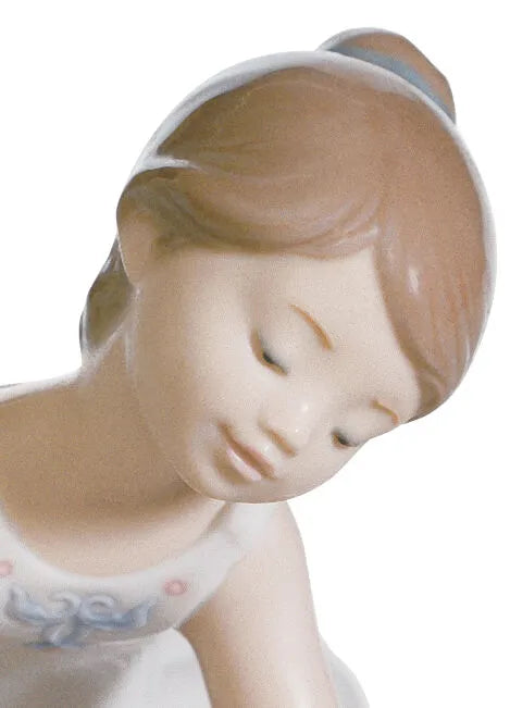 piccola ballerina Lladro 1008125 primo piano viso.jpg
