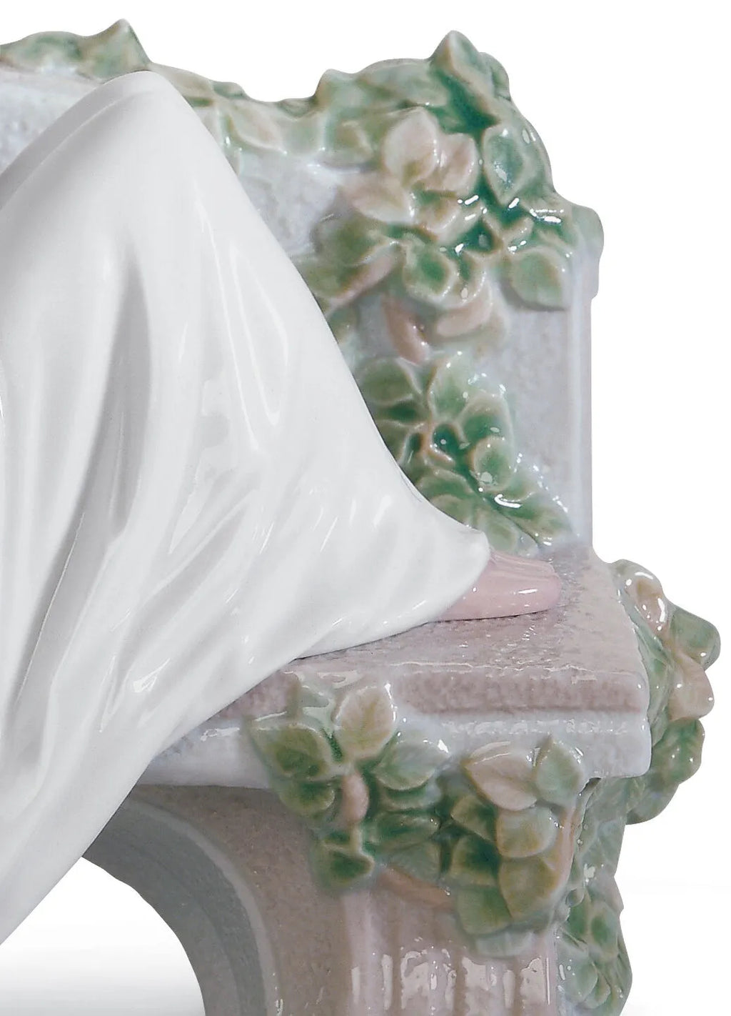 insiemi e felici Lladro 1008056 dettagli panchina.jpg