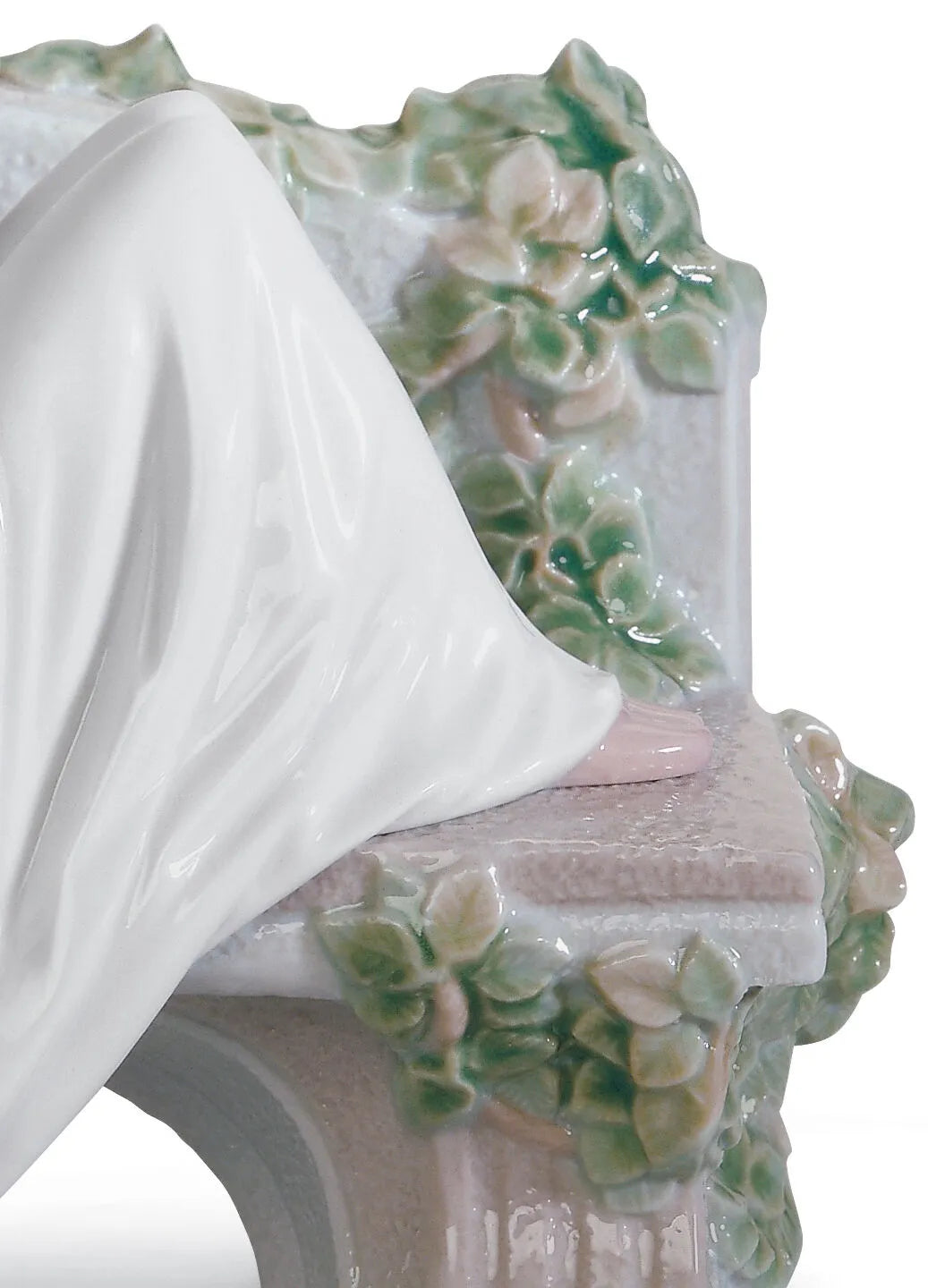 insiemi e felici Lladro 1008056 dettagli panchina.jpg