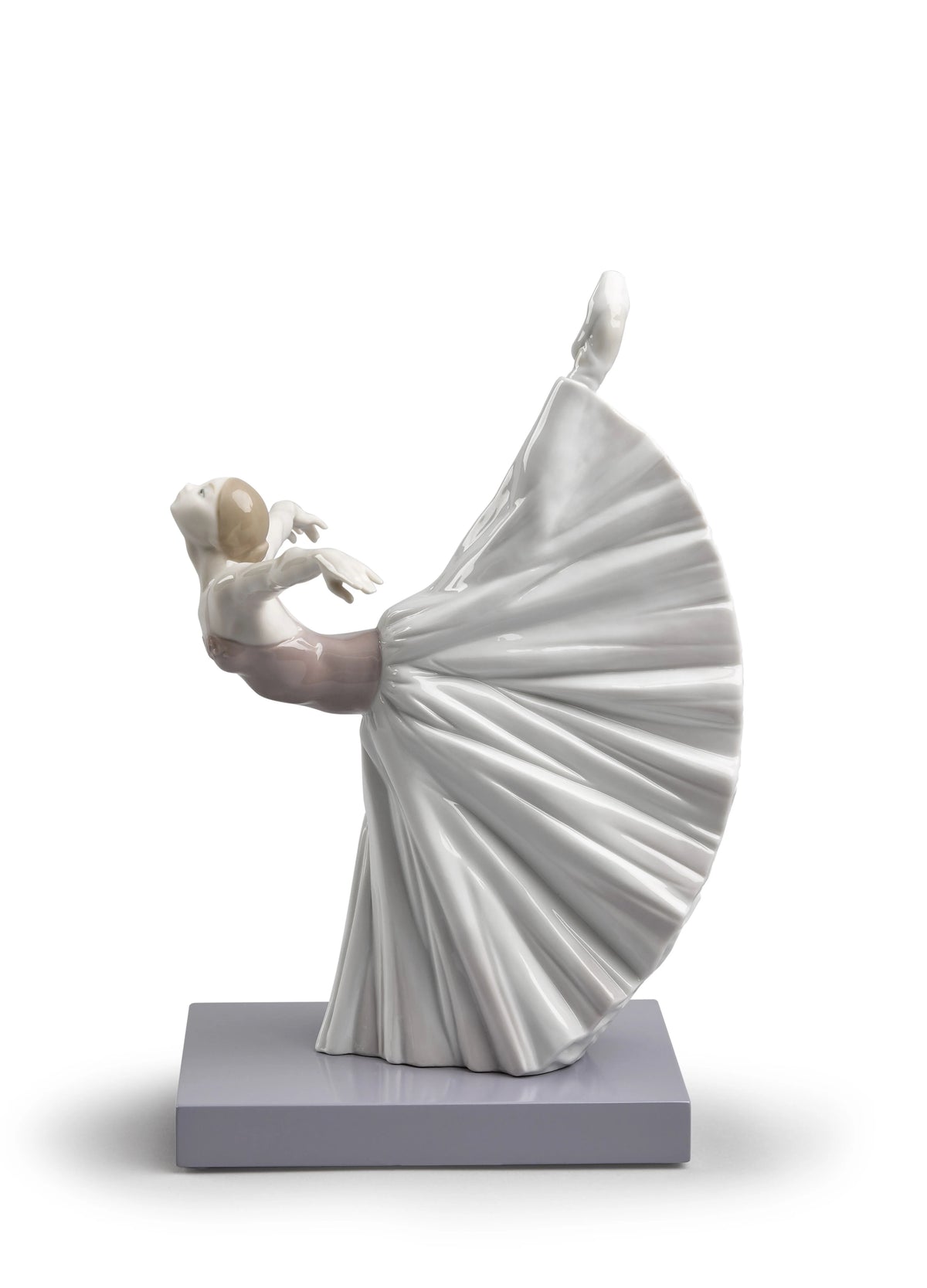 Giselle arabesco Lladro 1008475 fianco.jpg