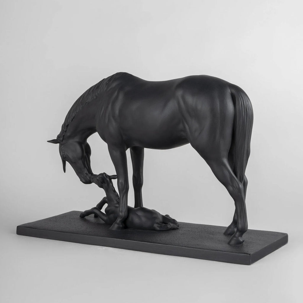 cavalla con puledro Lladro 1012560 retro.jpg