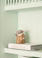 Grogu Lladro 1009422 ambientato.jpg