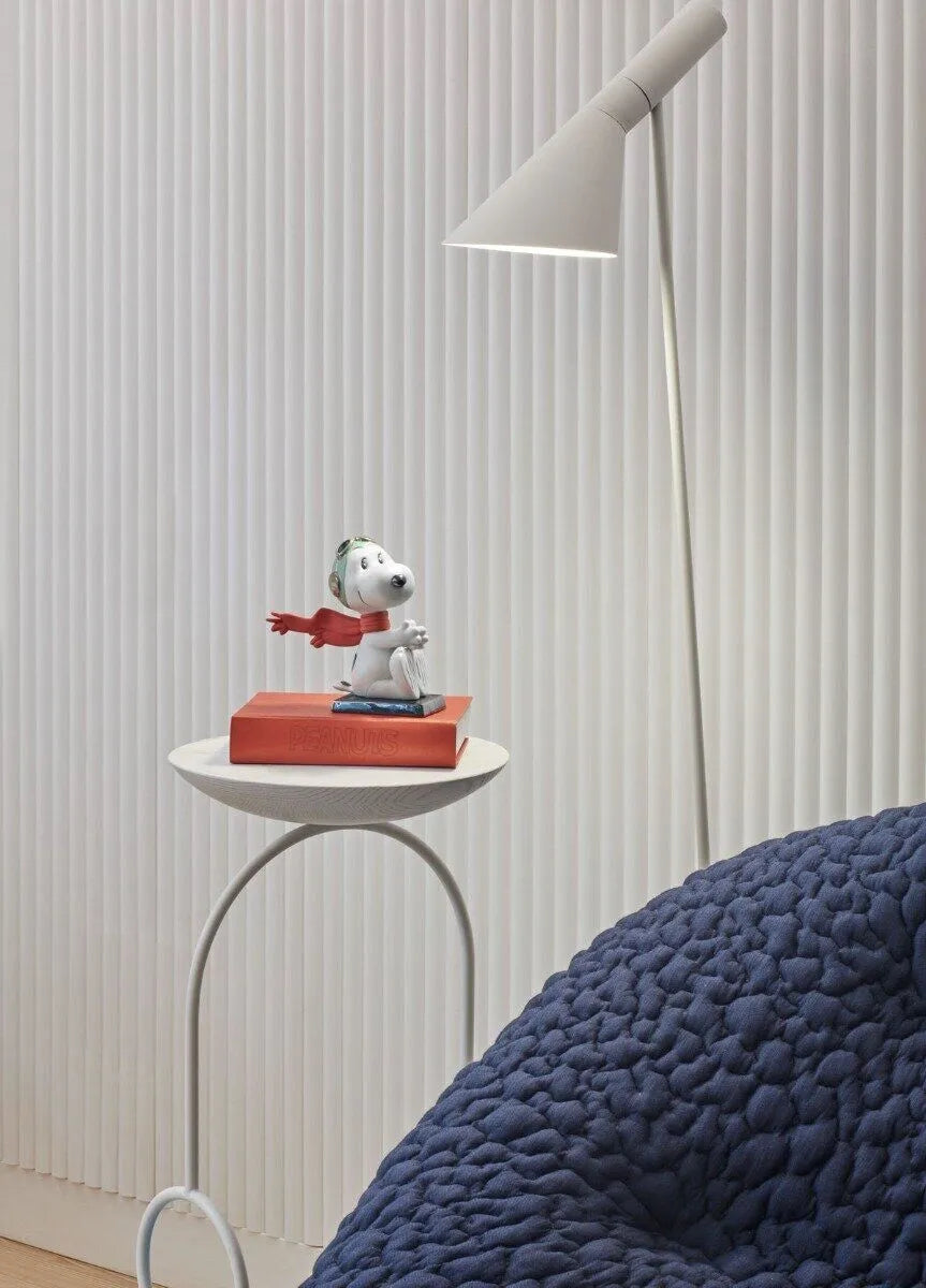 Snoopy 1009529 Lladro ambientata.jpg
