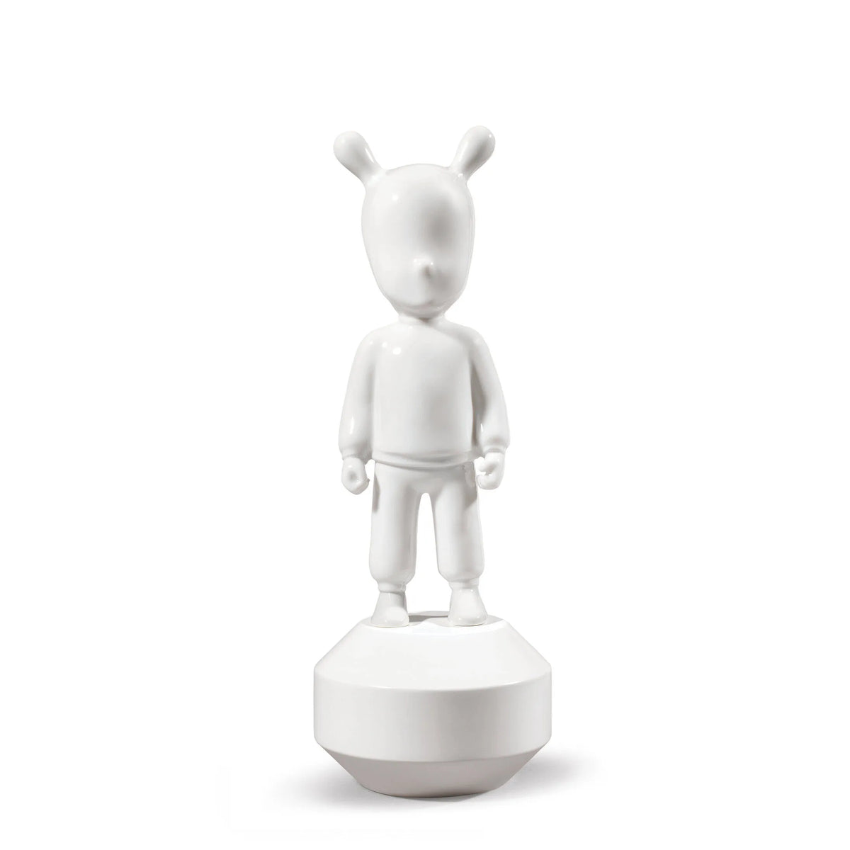 the white guest 1007732 Lladro.jpg