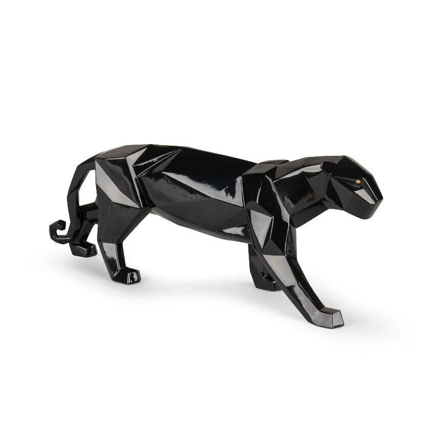 Pantera nera lucida 1009496 Lladro.jpg