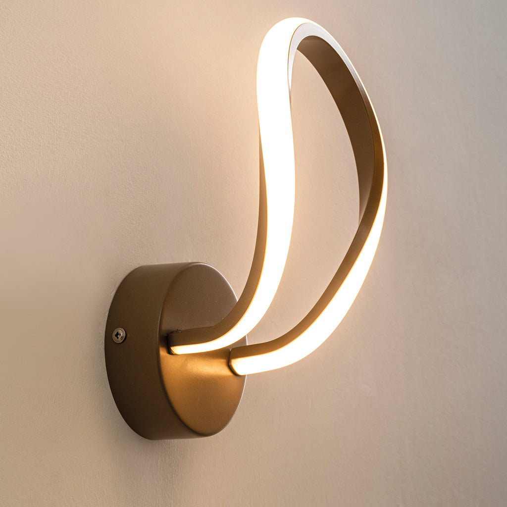 lampada parete Savoy ambientata Rossini.jpg