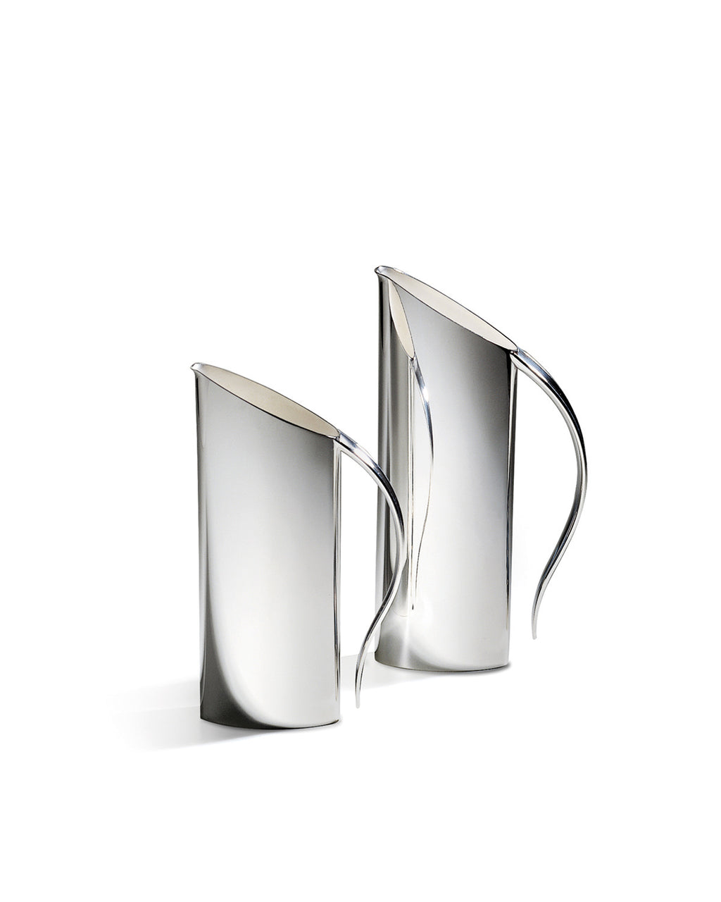 caraffa Iside in ottone argentato mesa.jpg