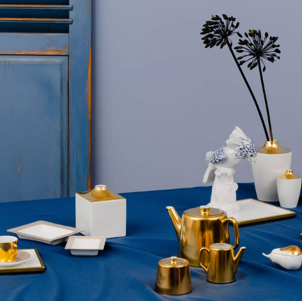 cosmopolitan gold meissen.jpg