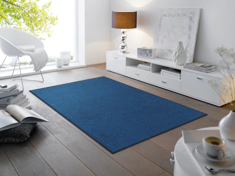 tappeto navy 120x180cm kleen tex ambientato.jpg